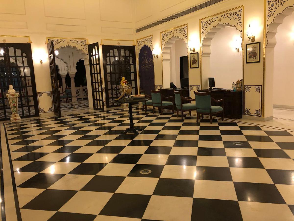 Hotel Raj Bagh Palace Jaipur Exteriör bild